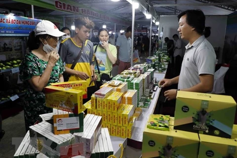 Presentan productos y servicios de las cooperativas en exposición de Hanoi