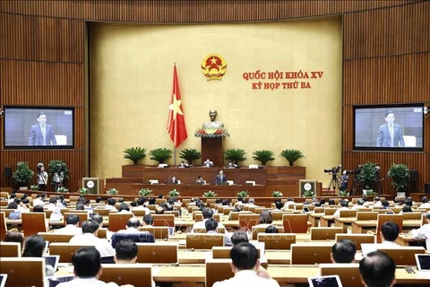 Parlamento vietnamita cierra decimoquinta jornada de trabajo del tercer periodo de sesiones
