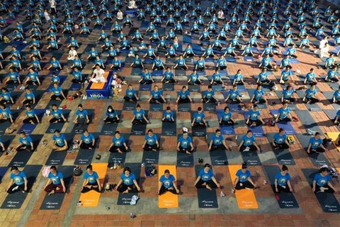 Nutrida participación en Festival Internacional de Yoga - Da Nang 2022