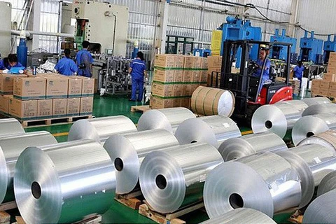 Vietnam revisa el antidumping del aluminio de China