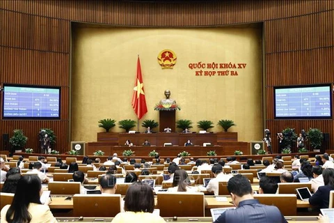 Última jornada de trabajo del tercer periodo de sesiones del Parlamento vietnamita