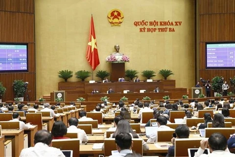 Parlamento de Vietnam aprueba leyes sobre negocio de seguro y protección de propiedad intelectual