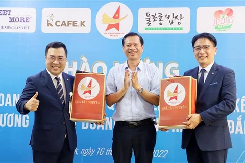 Buscan aumentar conexión comercial entre empresas surcoreanas con jóvenes empresarios vietnamitas
