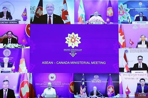 ASEAN y Canadá trabajan por promover las relaciones a una nueva altura
