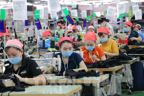 Provincia vietnamita alcanza superávit comercial de casi 3,5 mil millones de dólares 
