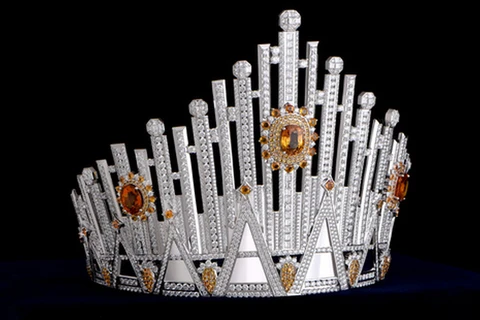 Miss Universo Vietnam 2022 presenta corona con dos mil 416 diamantes y zafiros