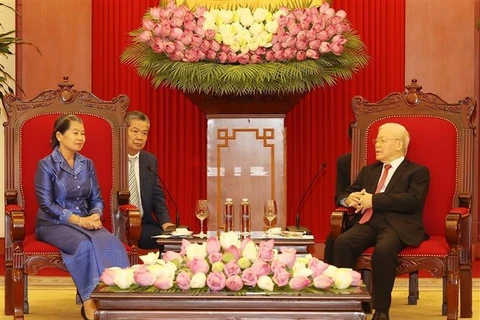Máximo dirigente vietnamita recibe a viceprimera ministra de Camboya
