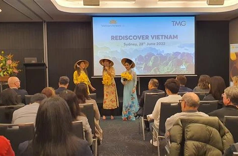 Efectúan Conferencia de promoción comercial y el turismo de Vietnam en Australia