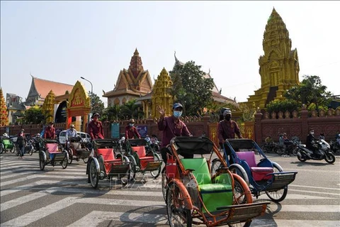 Utilizan símbolo de 55 aniversario de relaciones Vietnam-Camboya para promover turismo 