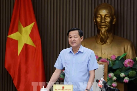 Urgen a mejorar mecanismos para desembolso de paquete de recuperación socioeconómica en Vietnam