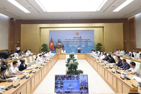 Premier vietnamita aboga por promover desarrollo de viviendas sociales