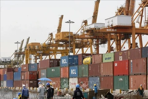 Exportaciones de Tailandia enfrentan dificultades en segunda mitad del año