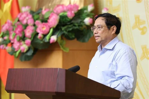 Primer ministro vietnamita insta a promover transformación digital con una visión estratégica