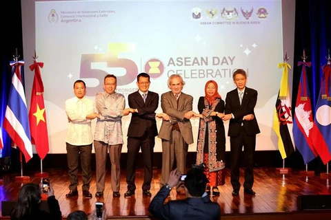 Celebran en Argentina aniversario 55 de fundación de ASEAN