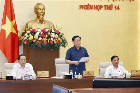  Comité Permanente de la Asamblea Nacional de Vietnam concluye su 14 reunión