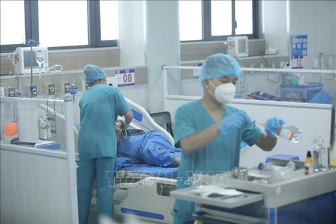 Vietnam confirma más de mil 800 nuevos casos de COVID-19 este sábado