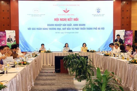 Estrechan conexión entre empresas y bancos comerciales en Hanoi