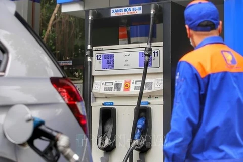 Precio de la gasolina se mantiene sin cambio en Vietnam