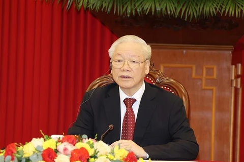 Máximo dirigente partidista vietnamita sostiene conversación telefónica con presidente indonesio