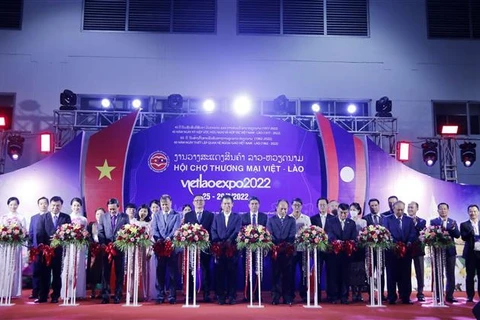 En desarrollo en Vientiane Feria comercial Vietnam – Laos