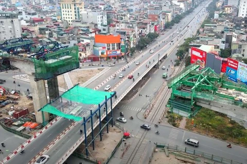 Hanoi acelera el progreso de varios proyectos claves