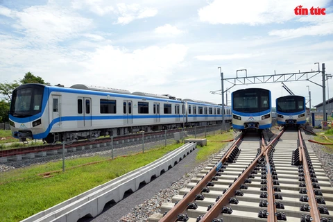 Ponen a prueba un tren de línea de metro Ben Thanh – Suoi Tien 