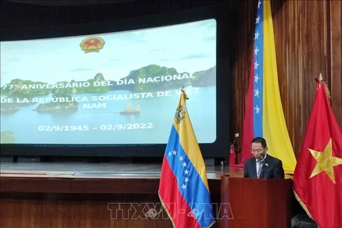 Celebran en extranjero actividades en saludo a efemérides de Vietnam