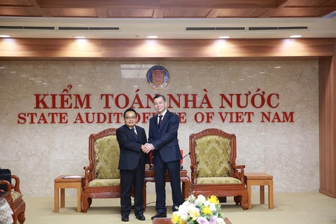 Agilizan lazos entre auditorías estatales de Vietnam y Laos