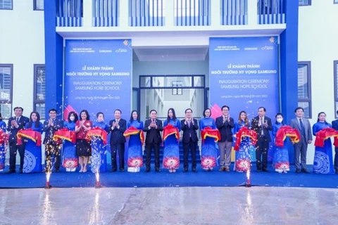 Inauguran en provincia vietnamita escuela patrocinada por Samsung