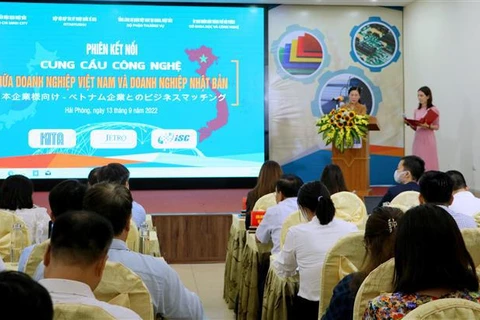Empresas vietnamitas y japonesas impulsan intercambio de productos tecnológicos 