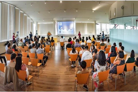 Centro de idioma vietnamita en Hungría inicia nuevo curso escolar