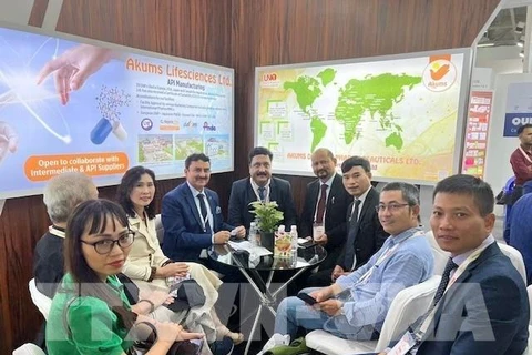 Empresas de Vietnam se unen a exposición internacional de farmacia y salud en India