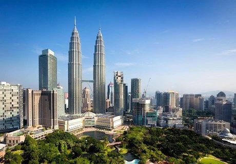 Malasia explora áreas potenciales de cooperación con EAU