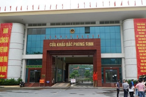 Suspenden despacho de aduanas en puesto fronterizo de Vietnam-China 