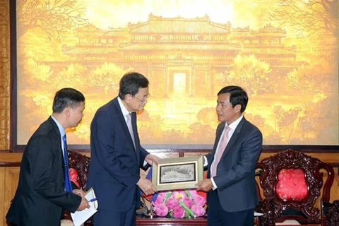 Fomentan relaciones entre provincia vietnamita y Camboya 