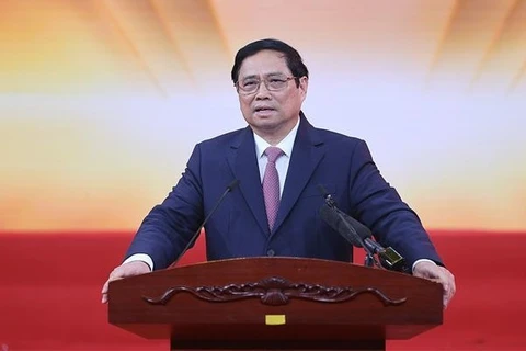 Gobierno vietnamita respalda desarrollo de comunidad empresarial, afirma premier