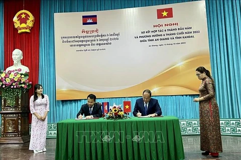 Provincias de Vietnam y Camboya cooperan en lucha contra trata de personas