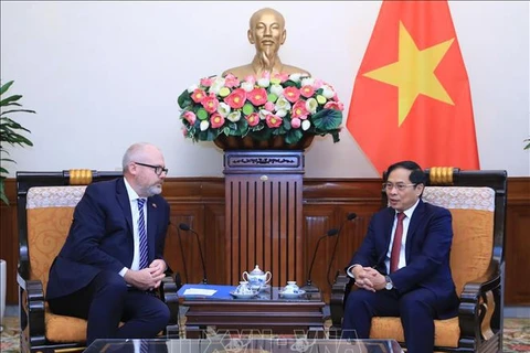 Vietnam aprecia aportes de Australia al Programa del Sudeste Asiático de la OCDE
