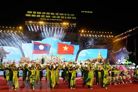 Revista laosiana aplaude solidaridad entre Vietnam y Laos