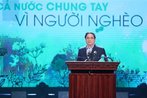 Premier vietnamita asiste al programa “Unir manos por los pobres”