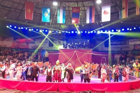 Vietnam participa en festival internacional de circo en Mongolia