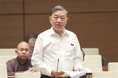 Asamblea Nacional de Vietnam continúa su cuarto período de sesiones