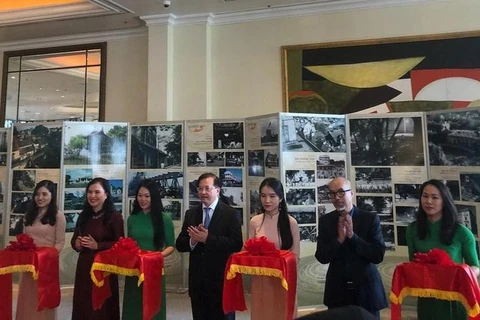 Inauguran exposición sobre paisajes y patrimonios culturales de Hanoi