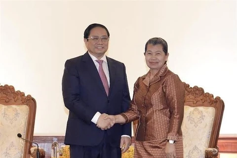 Recibe premier vietnamita a subjefa de Gobierno camboyano