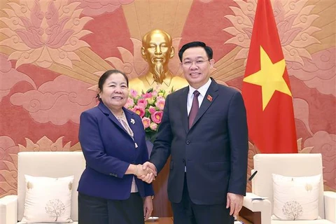 Recibe presidente parlamentario vietnamita a dirigente partidista laosiana 