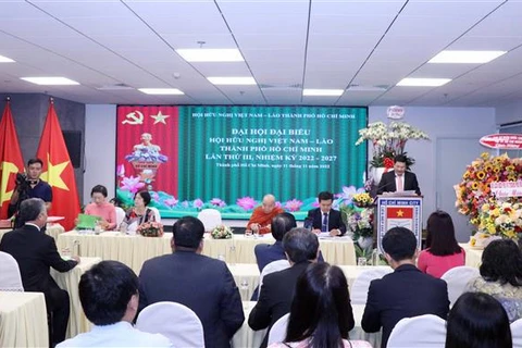 Ciudad Ho Chi Minh y localidades laosianas fortalecen cooperación