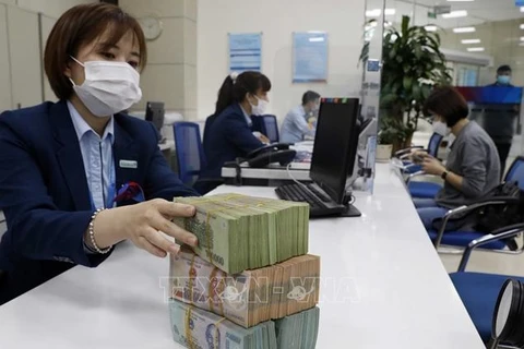 Comunidad internacional destaca esfuerzos antiinflacionarios de Vietnam