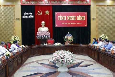 Premier insta a Ninh Binh a seguir adelante con la reestructuración económica