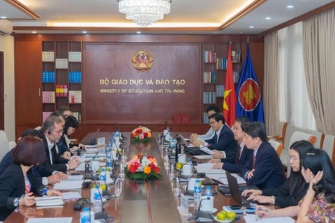 Vietnam aprecia asistencia de BM en proyectos educativos 