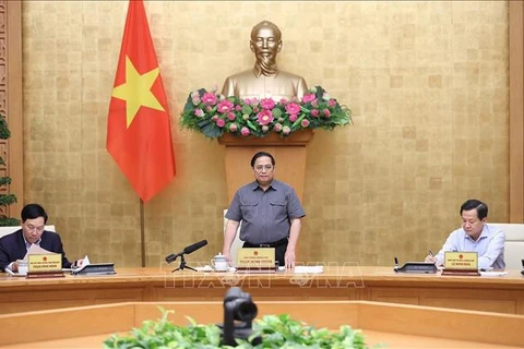 Premier vietnamita preside reunión gubernamental sobre elaboración de leyes 